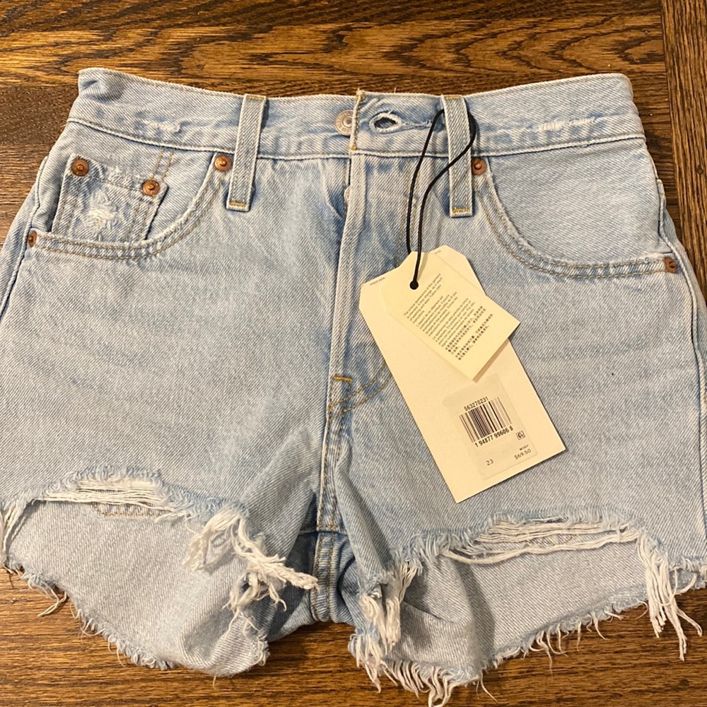 501 Levi shorts